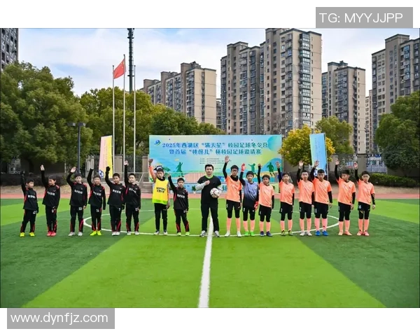 足球场上球星也有追星梦他们的偶像是谁以及背后的故事