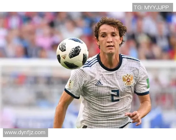 马里奥国家队足球球星带领球队冲击世界杯荣誉之路